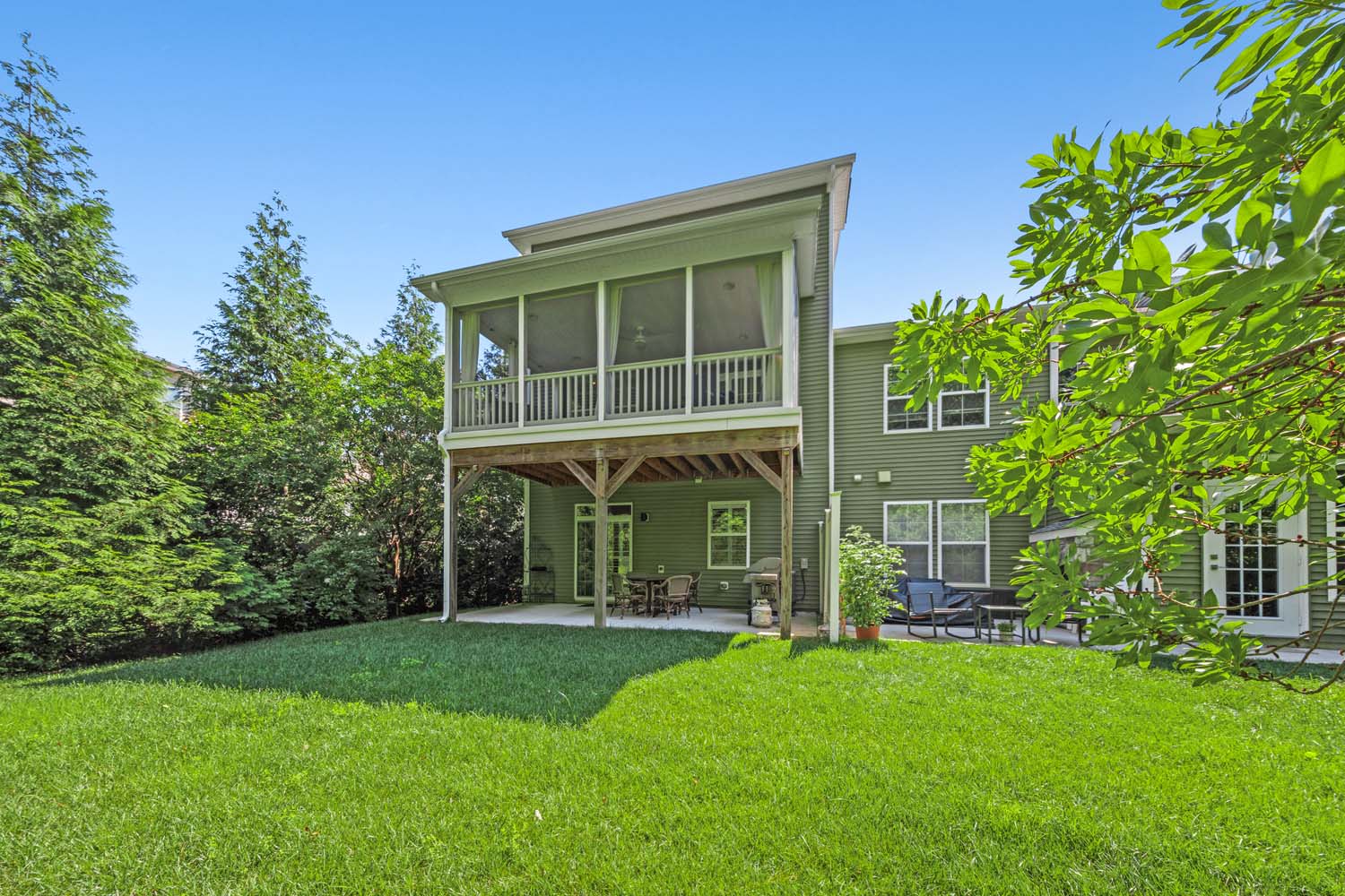 Backyard and Porch at 35708 Carmel Terrace